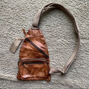 BED|STÜ Leather cross-body bag
